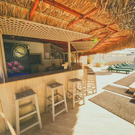 Pine Bay Club (adults Only) מלון 3*