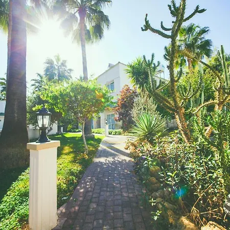 Pine Bay Club 3*