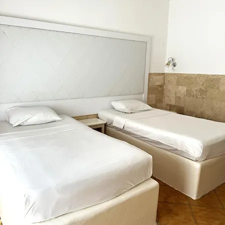 Pine Bay Club (adults Only) Karavas (Northern Cyprus)