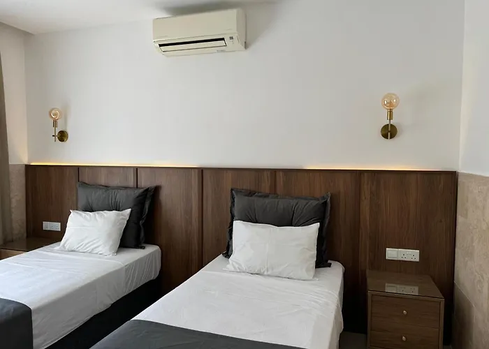 Pine Bay Club (adults Only) Hotell 3*